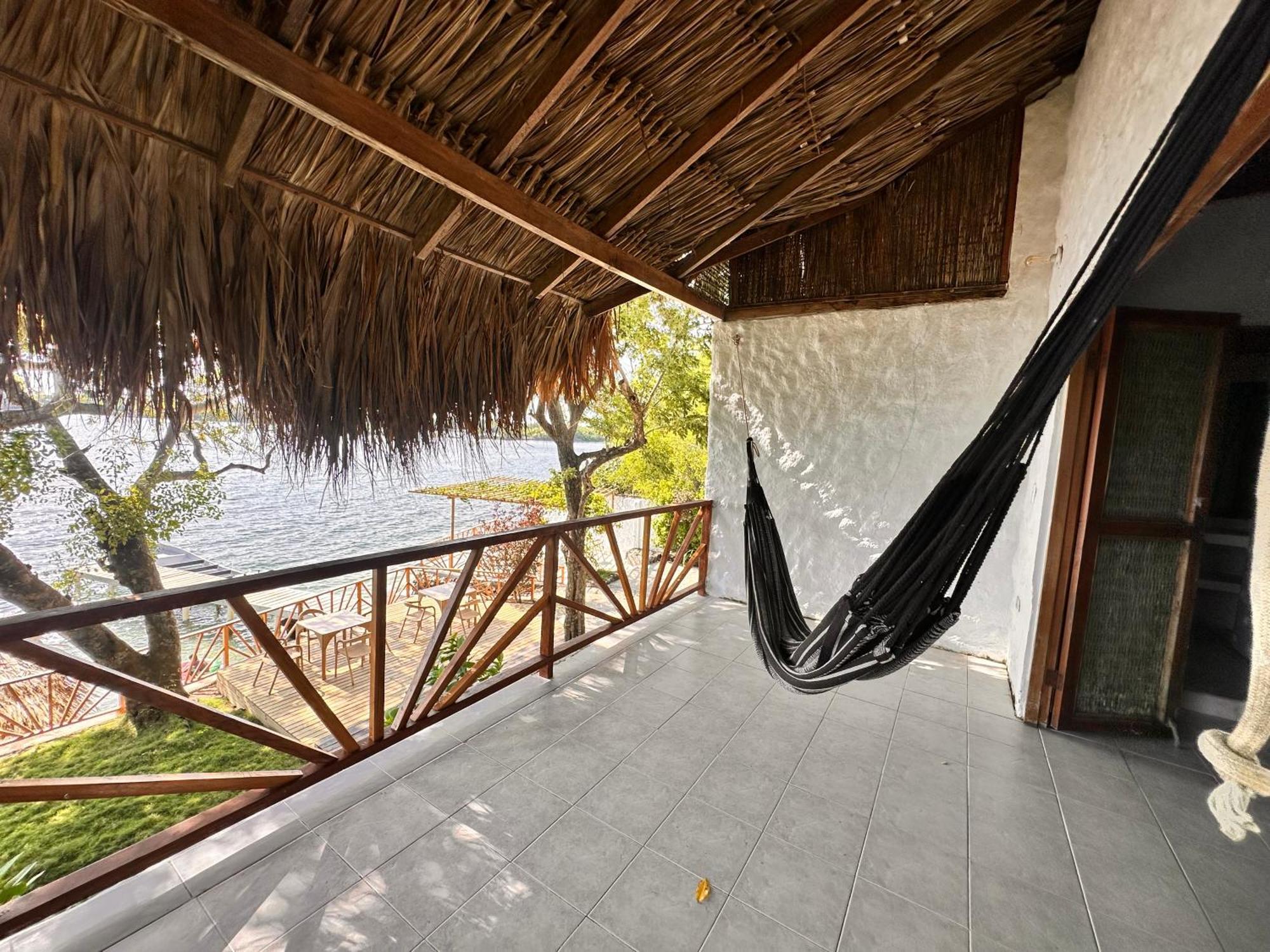 Orika Del Mar Hotel Isla Grande  Exterior photo