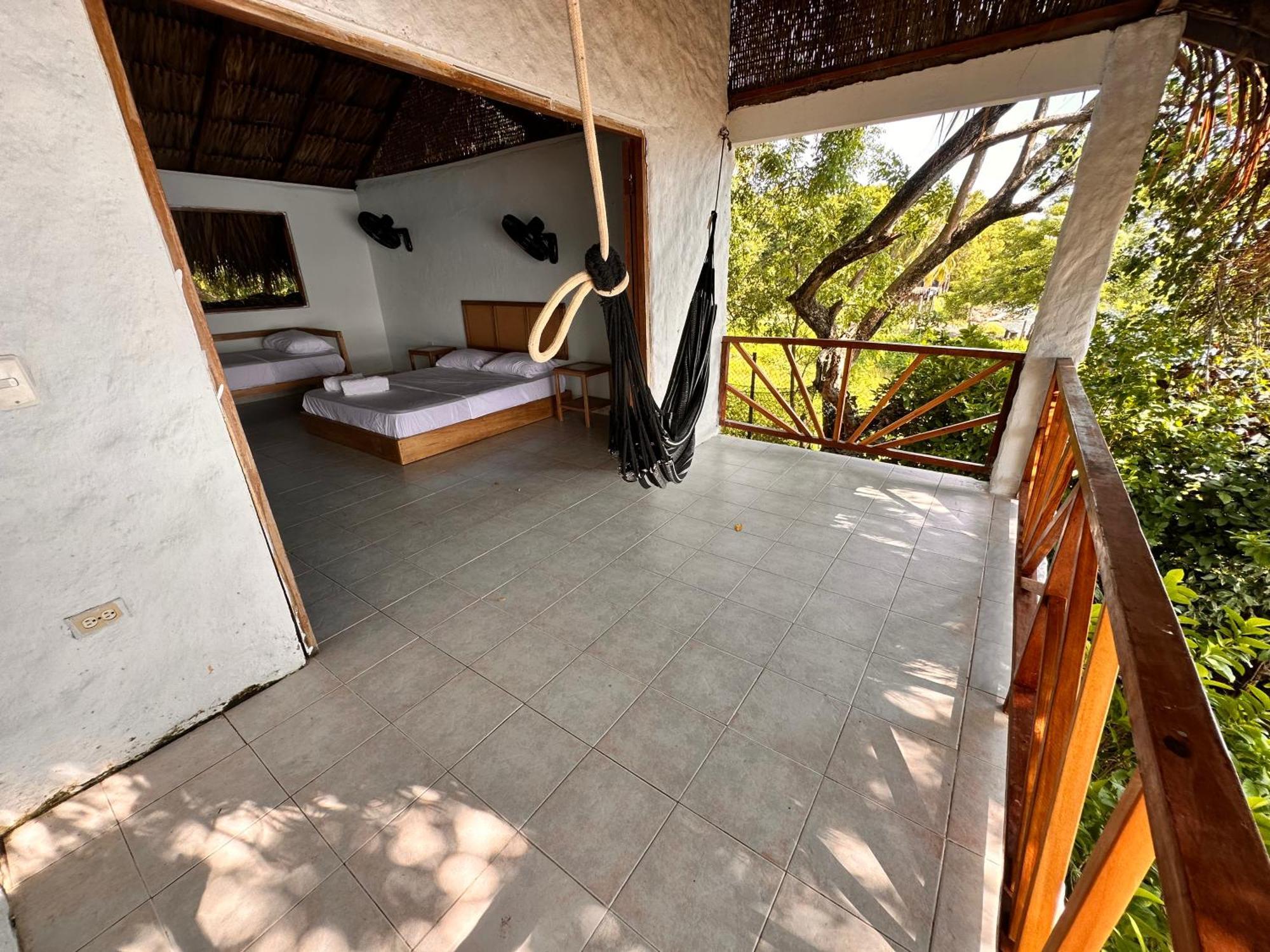 Orika Del Mar Hotel Isla Grande  Exterior photo