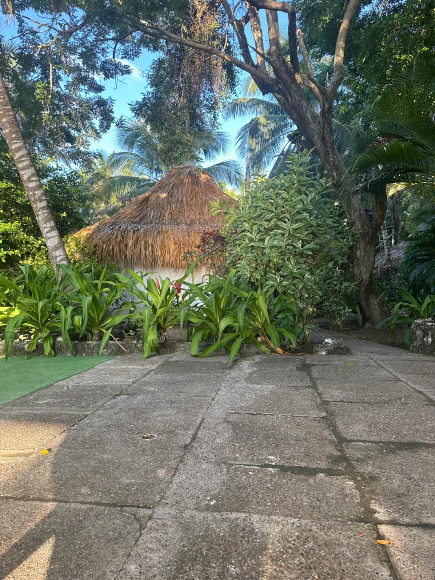 Orika Del Mar Hotel Isla Grande  Exterior photo